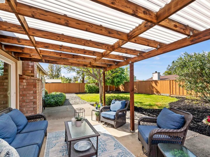 5240 Felicia Ave, Livermore, CA | Rhonewood. Photo 20 of 23