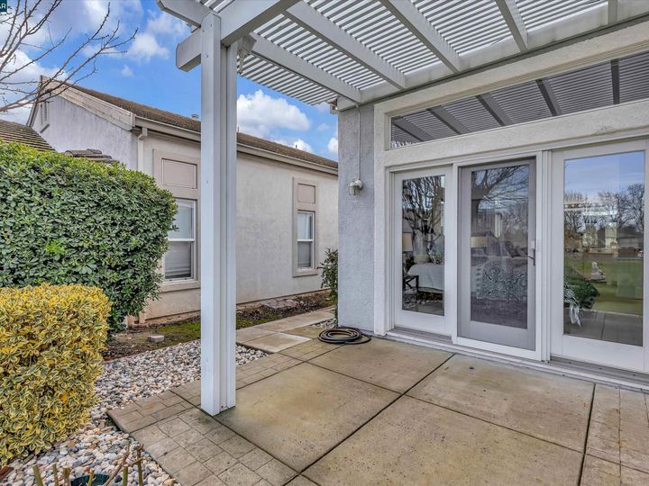 530 Central Park Pl, Brentwood, CA | Summerset 1. Photo 23 of 47