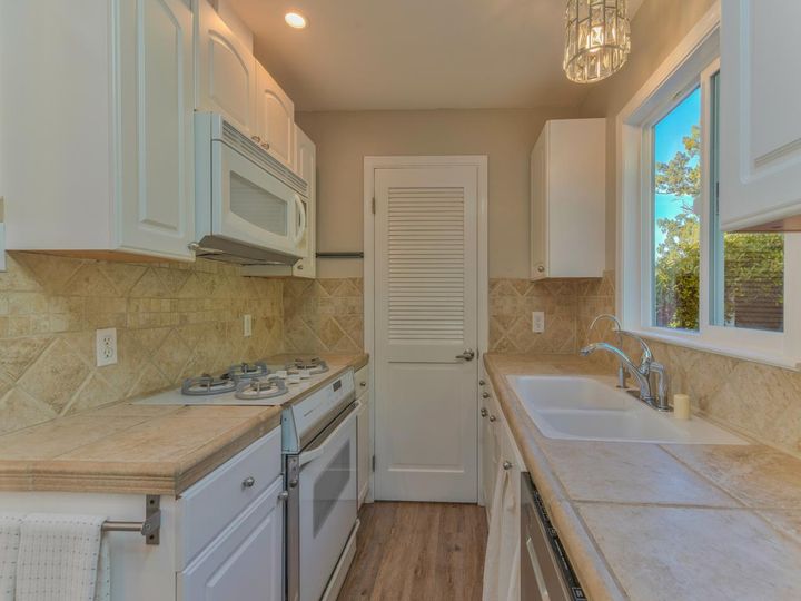 540 Tabor Dr, Scotts Valley, CA | . Photo 13 of 32