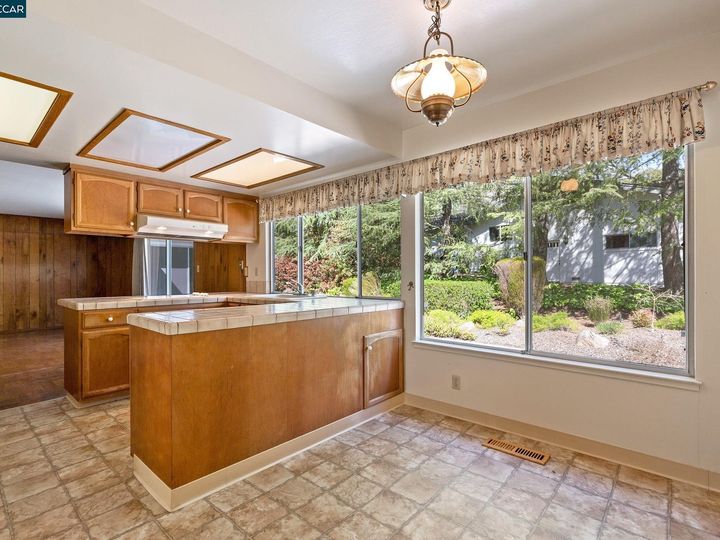 560 Old Orchard Dr, Danville, CA | Sycamore. Photo 16 of 32
