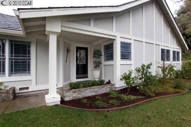 588 Silver Lake Dr, Danville, CA, 94526 Townhouse. Photo 9 of 9