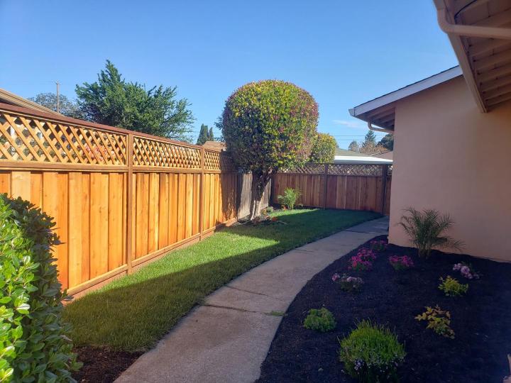 6 Bell Ct, East Palo Alto, CA | . Photo 3 of 23