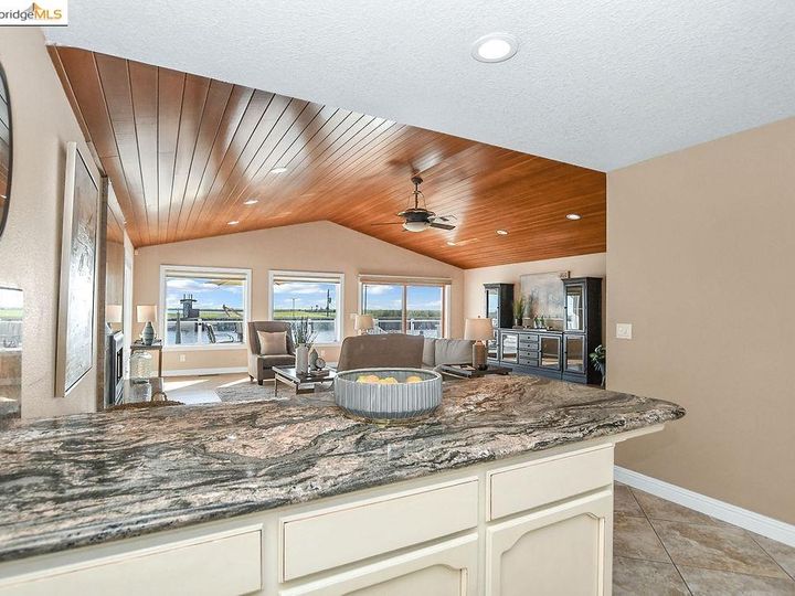 60 Discovery Bay Blvd, Discovery Bay, CA | Delta Waterfront Access. Photo 21 of 49