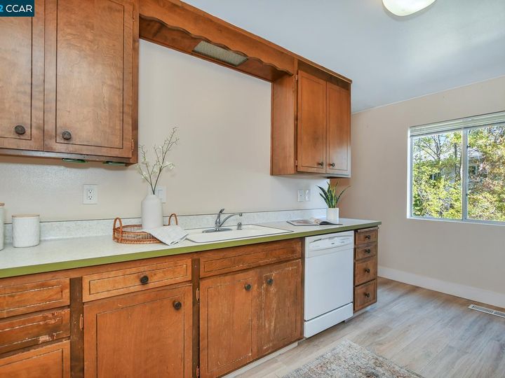 607 Laird Ln, Lafayette, CA | . Photo 12 of 42