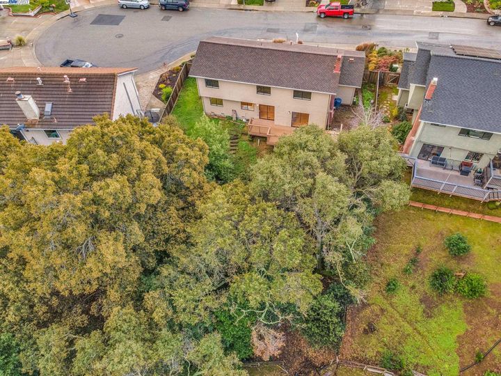 6070 Slopeview, Castro Valley, CA | Columbia. Photo 51 of 59
