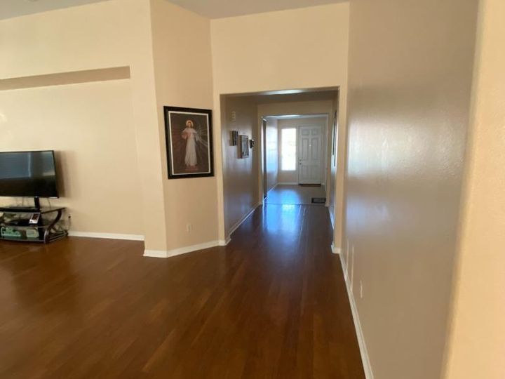 6206 Orchid Field Ct, Bakersfield, CA | . Photo 12 of 40