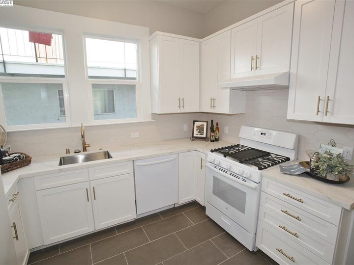 633 58th St, Oakland, CA | Alameda. Photo 10 of 23