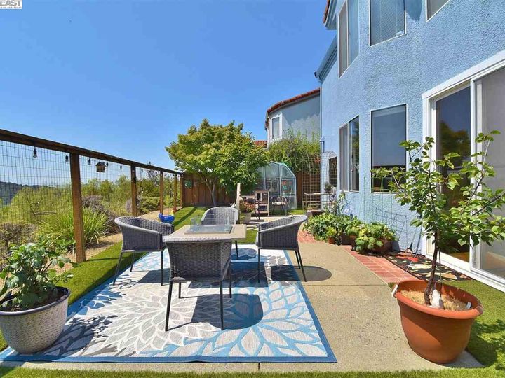 6593 Crestwood Dr, Castro Valley, CA | Palomares Hills. Photo 30 of 40