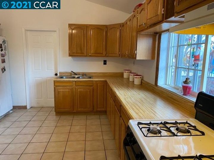 7013 Butte St, Nice, CA | Clearlake. Photo 8 of 28
