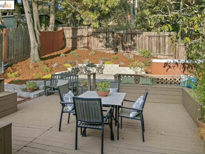 7528 Outlook Ave, Oakland, CA | Eastmont Hills. Photo 25 of 36