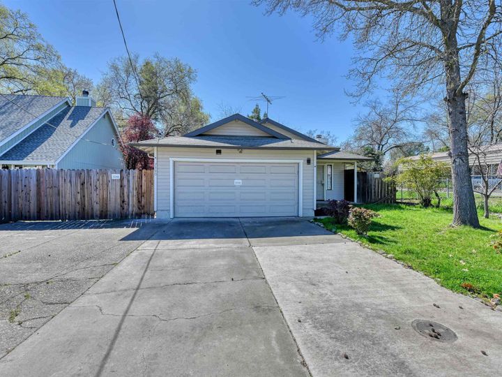 7590 Antelope Rd, Citrus Heights, CA | . Photo 3 of 24
