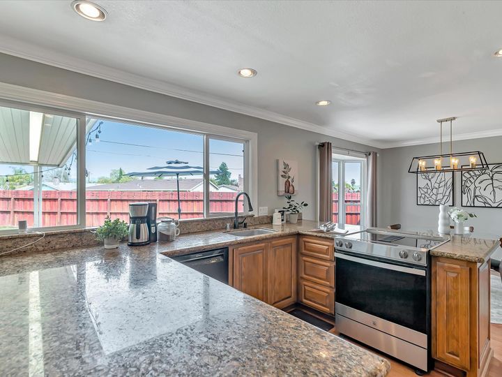 7621 Corrinne Pl, San Ramon, CA | Country Clb Area. Photo 12 of 42