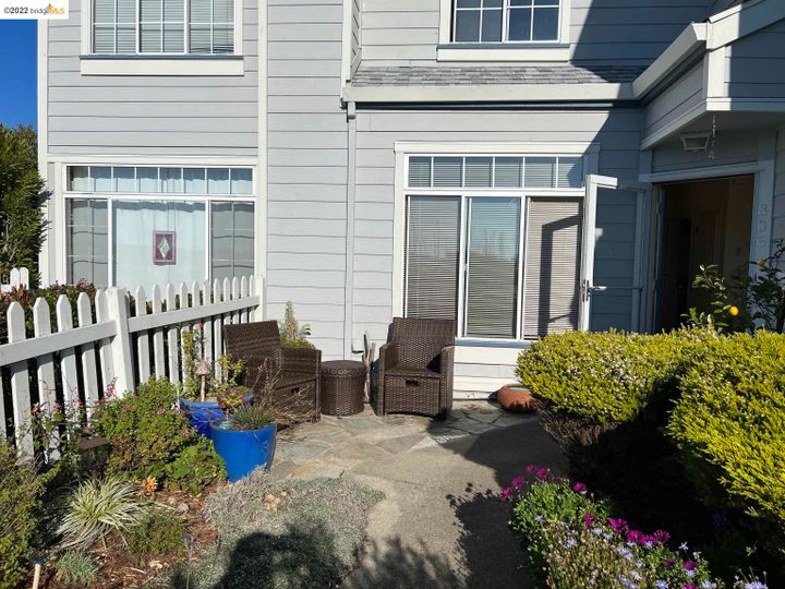 806 Commodore Dr, Richmond, CA, 94804 Townhouse. Photo 34 of 42