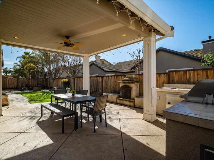 812 Atherton Blvd, Brentwood, CA | Brentwood Park. Photo 40 of 53