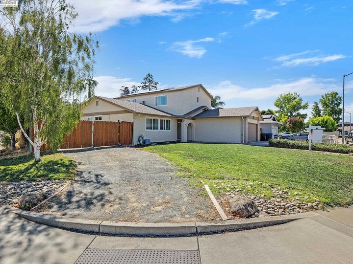 840 Hanover St, Livermore, CA | Summerset. Photo 42 of 42