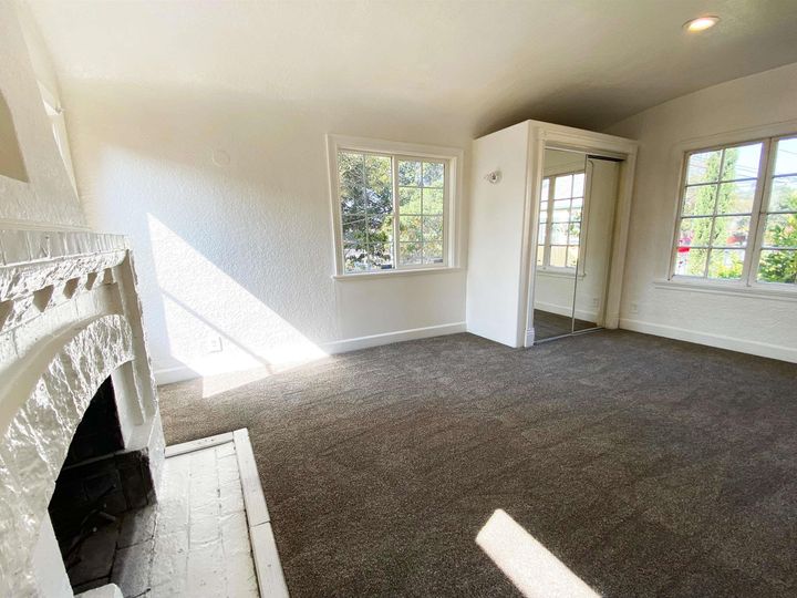 8406 Dowling, Oakland, CA | Castlewood. Photo 4 of 17