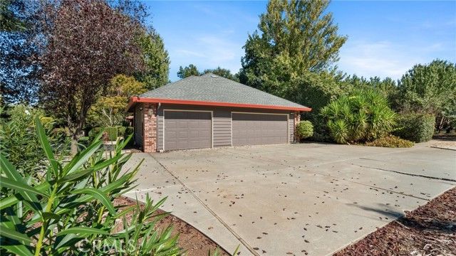 9246 Troxel Rd, Chico, CA | . Photo 9 of 49