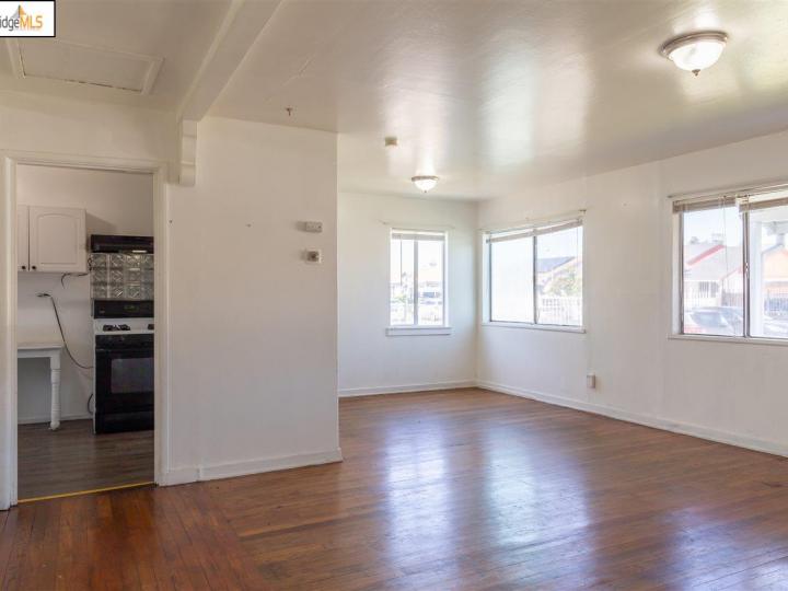 9427 Coral Rd, Oakland, CA | Columbia Gardens. Photo 15 of 36