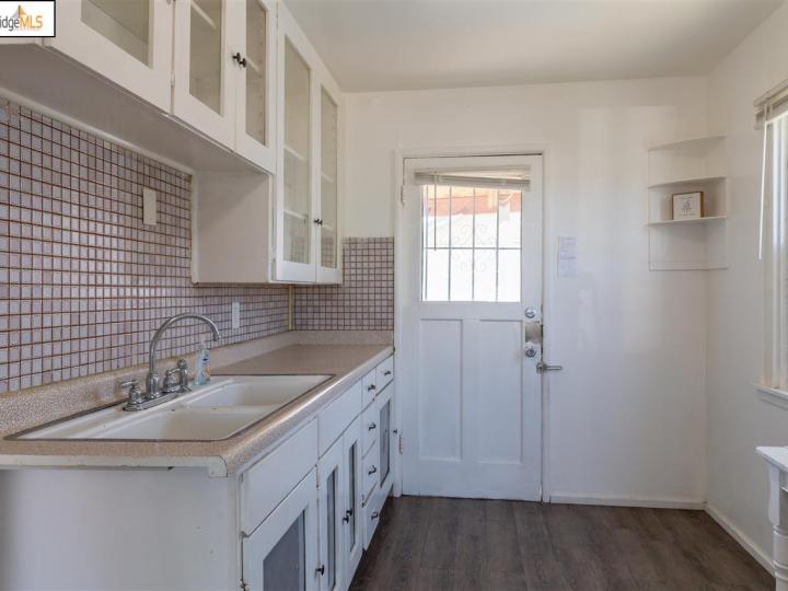 9427 Coral Rd, Oakland, CA | Columbia Gardens. Photo 21 of 36