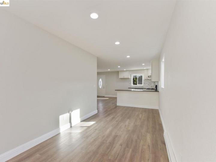 967 72nd Ave, Oakland, CA | East Oakland. Photo 13 of 27