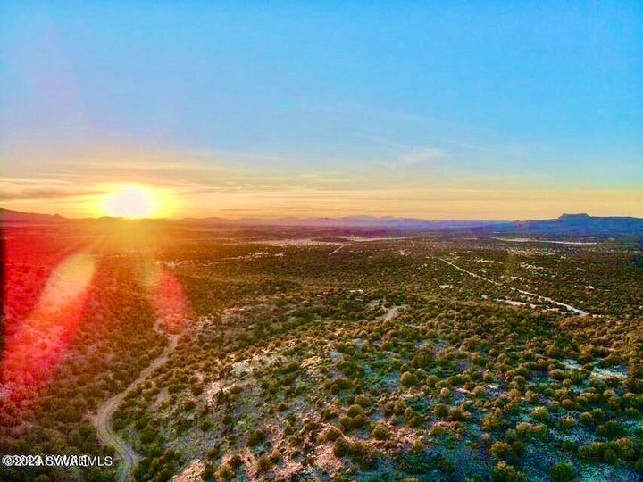 Tbd W Peaceful View Tr, Seligman, AZ | 5 Acres Or More. Photo 6 of 18