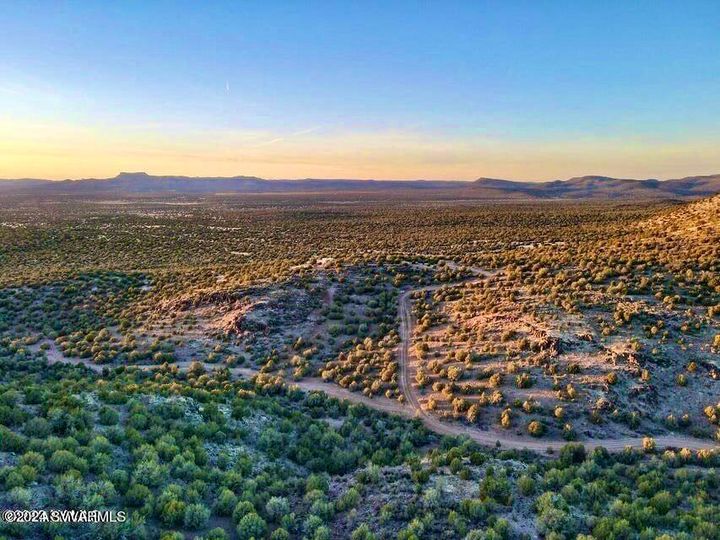Tbd W Peaceful View Tr, Seligman, AZ | 5 Acres Or More. Photo 10 of 18