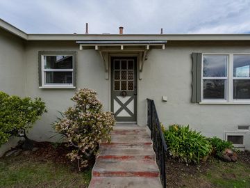 129 Clifford Ave, Watsonville, CA | . Photo 5 of 37