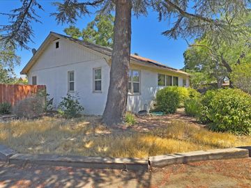 13330 Sewell Ave, San Martin, CA | . Photo 3 of 37