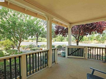 1499 Winding Stream Dr, Livermore, CA | Mill Creek. Photo 6 of 40
