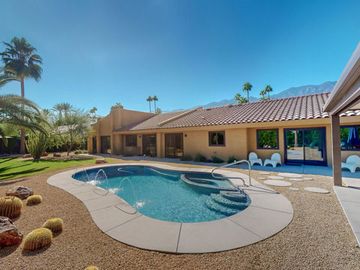 1566 S Farrell Dr, Palm Springs, CA