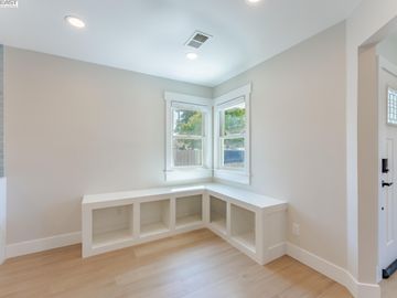 1818 Knox St, Castro Valley, CA | Bay Wood. Photo 6 of 32