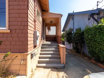 2250 39th Ave, Oakland, CA | . Photo 5 of 48
