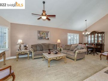 2419 Pinehurst Ct, Discovery Bay, CA | Discovery Bay Country Club. Photo 6 of 42