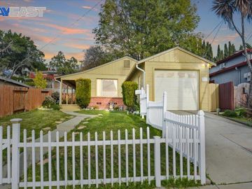 24548 Margaret Dr, Hayward, CA | Mission Foothill. Photo 2 of 26