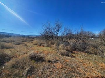 2484 N Mustang Ln, Camp Verde, AZ | Under 5 Acres. Photo 4 of 13
