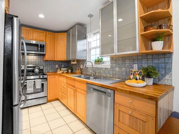 2609 Jacobs St, Hayward, CA | Fairview. Photo 6 of 25