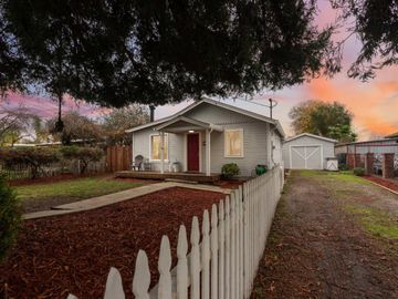 286 Manfre Rd, Watsonville, CA | . Photo 5 of 60