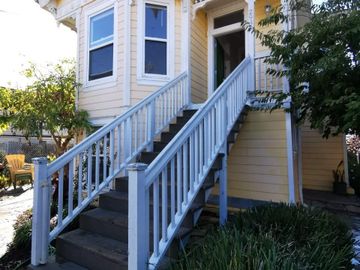 2945 Myrtle St, Oakland, CA | . Photo 2 of 25