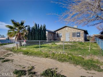 3419 Gregory Dr, Mojave, CA