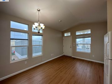 344 3rd Ave, Pacifica, CA | . Photo 5 of 39