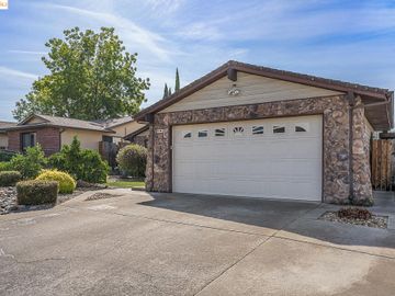4136 Strathmore Way, North Highlands, CA | . Photo 3 of 28