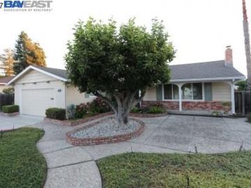 42629 Sully St, Mission Palms, CA