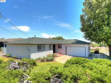 4291 Scenic Ave, Highland Heights, CA