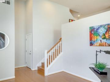 43268 Giovanni Ter, Fremont, CA, 94539 Townhouse. Photo 4 of 21