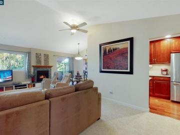 453 Camelback Rd, Pleasant Hill, CA, 94523 Townhouse. Photo 5 of 28