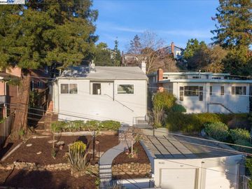 4680 Davenport Ave, Oakland, CA | Redwood Heights. Photo 3 of 29