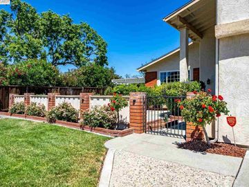 5420 Evelyn Way, Livermore, CA | Rhonewood. Photo 2 of 40