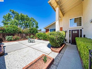 5420 Evelyn Way, Livermore, CA | Rhonewood. Photo 3 of 40