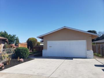 6 Bell Ct, East Palo Alto, CA | . Photo 2 of 23