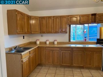 7013 Butte St, Nice, CA | Clearlake. Photo 6 of 28